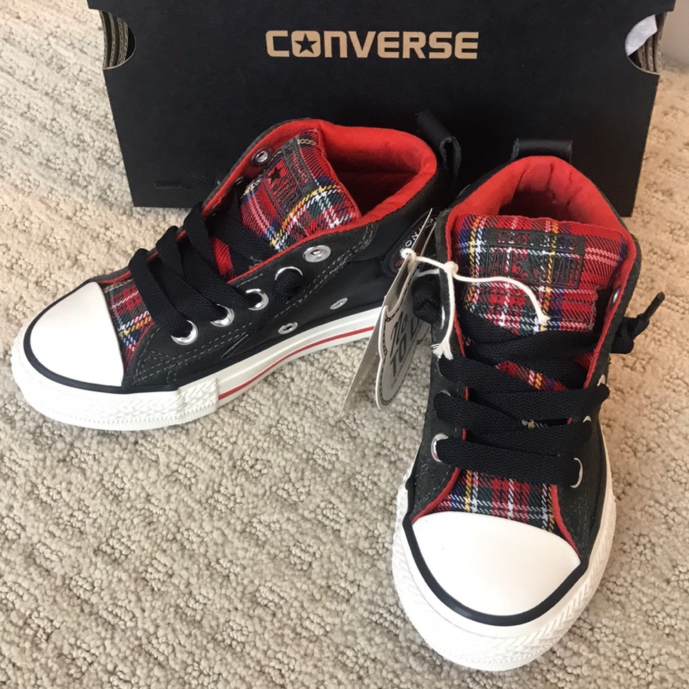 NEW Converse Chuck Taylor All Star Street Mid